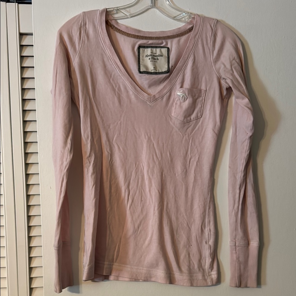 Abercrombie & Fitch Women's Pink Long Sleeve Top